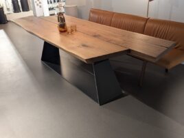 Bedrock Eetkamertafel